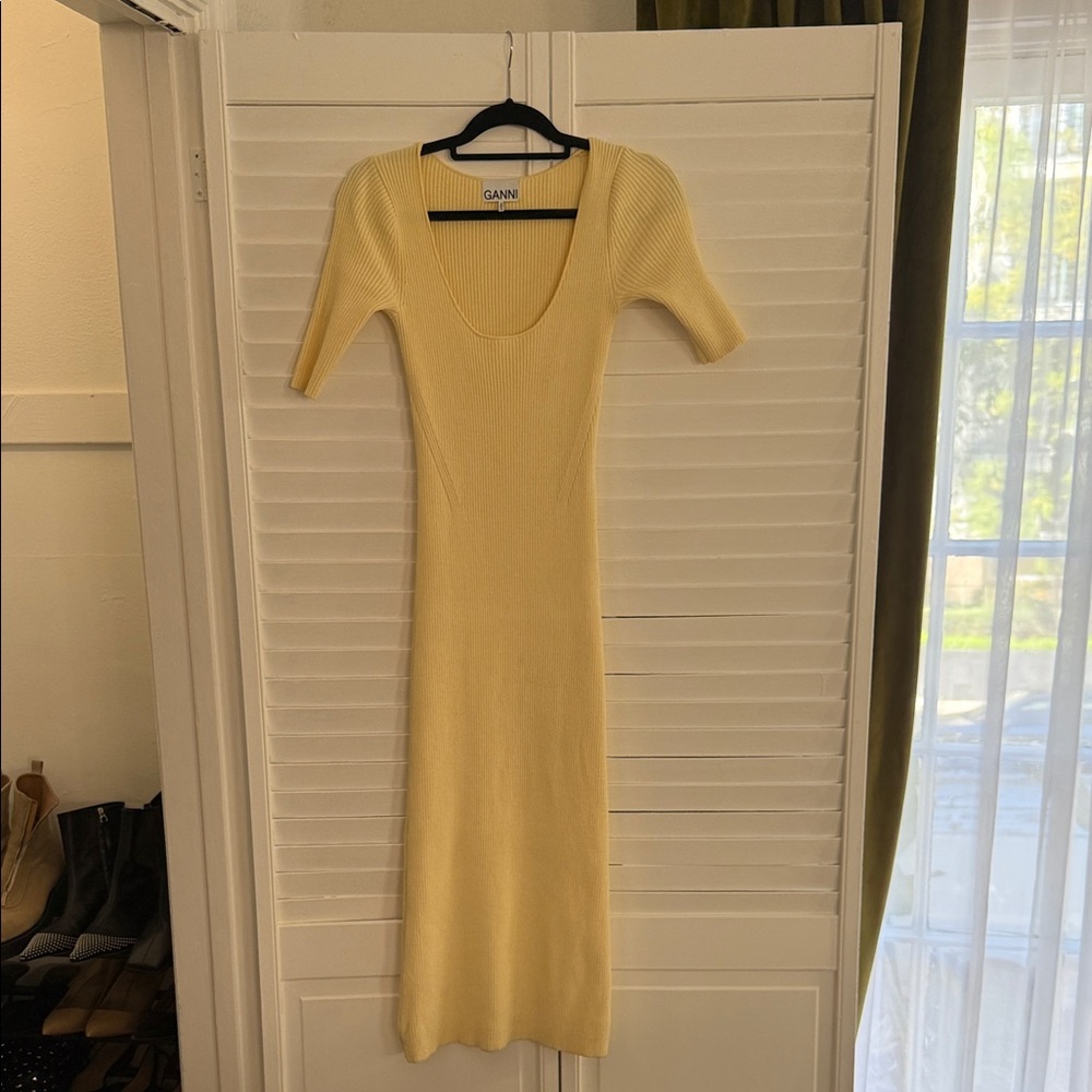 Ganni melange Pale Yellow Ribbed Scoop-Neck Knit midi Dress size medium - Picture 7 of 8